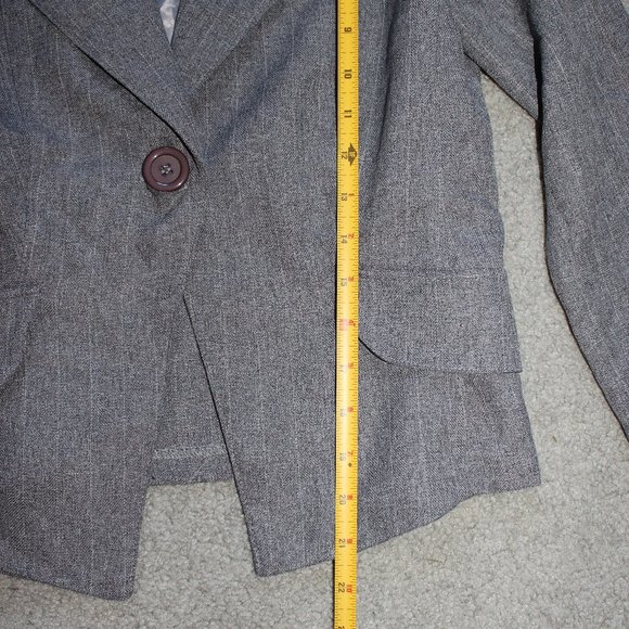 A-list by Wrapper Juniors Sz 3 Gray One Button Blazer Jacket Lined Office EUC - Picture 9 of 12